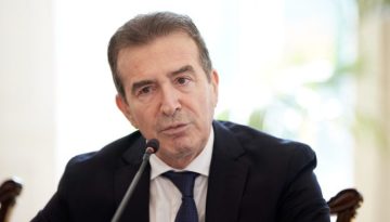 Χρυσοχοΐδης στον ΣΚΑΪ 100,3: Δίκτυο τρομοκρατίας σε όλη την Ευρώπη πίσω από τις υποθέσεις σε Κρήτη και Κύπρο