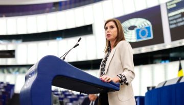 Δίκη για τη διαρροή των emails των αποδήμων: Οι απολογίες, οι καταγγελίες και οι αλληλοκατηγορίες