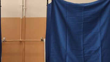 Δημοσκόπηση: «Προσωρινοί» Τσίπρας, Καρυστιανού, «όχι» σε Σαμαρά