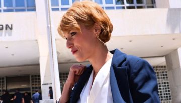 Θεώνη Κουφονικολάκου: “Καμία ασυλία για όσους υπονομεύουν τη δημοκρατία”