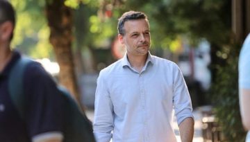 Αιχμές ΥΠΕΣ κατά Δούκα: «Για άλλη μια φορά επέλεξε να δείξει την παντελή του άγνοια για την Αυτοδιοίκηση»
