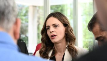 Έφη Αχτσιόγλου: Παραιτήθηκα λόγω στρατηγικής διαφωνίας – Ανοιχτό το ενδεχόμενο συμπόρευσης με το νέο κόμμα Τσίπρα