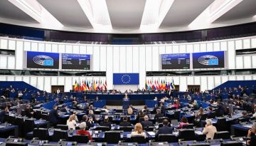 «Ψετοπατριώτες στο ΕΚ, όταν έρχεται η ώρα να μετρηθούν με την Ιστορία, είτε απέχουν είτε καταψηφίζουν»