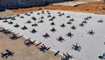 Εργοστάσιο drones στη Μαλακάσα εγκαινίασε ο Νίκος Δένδιας – Οι δυνατότητες παραγωγής