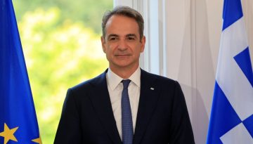 Εβδομάδα αλλαγών στην κυβέρνηση μέσα σε φημολογία πρόωρων εκλογών