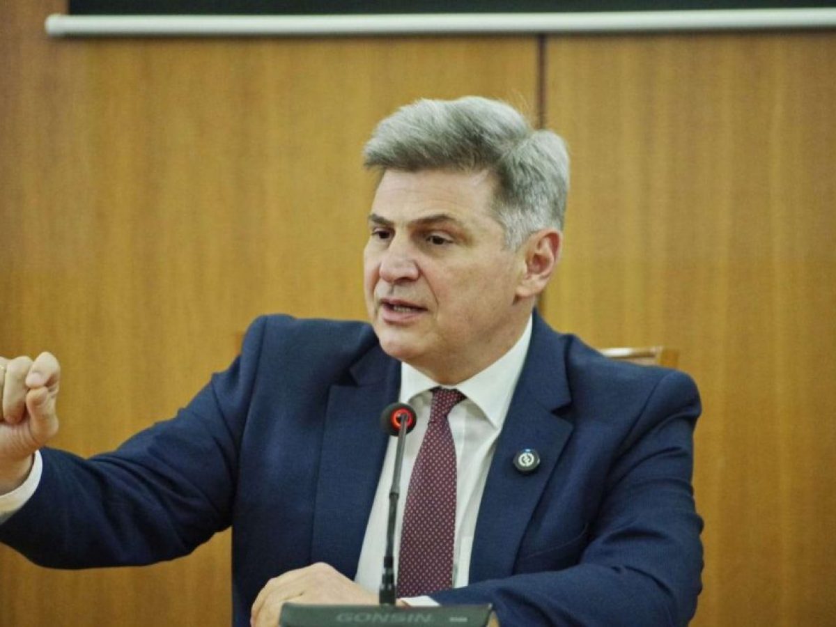 Φαραντούρης: Κυνική ομολογία ΝΔ: «Με την Τουρκία είμαστε σύμμαχοι, κανένα πρόβλημα»