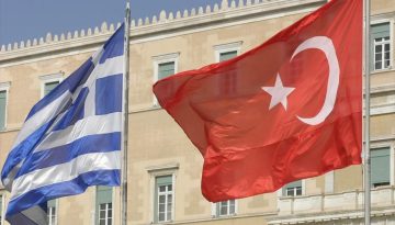 Η Αθήνα, η Άγκυρα και το παιχνίδι των διαρροών