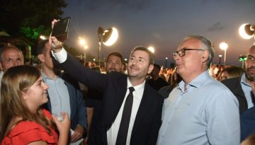 Επιχείρηση αποδόμησης ΝΔ και ΕΛΑΣ από τη Χαριλάου Τρικούπη – Ανδρουλάκης: «Δεν ανήκω στην κατηγορία Μητσοτάκη και Τσίπρα»