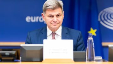 Κάλεσμα Φαραντούρη στην Κομισιόν να παρέμβει για την εργαλειοποίηση της αλιείας και της προστασίας του περιβάλλοντος απ’