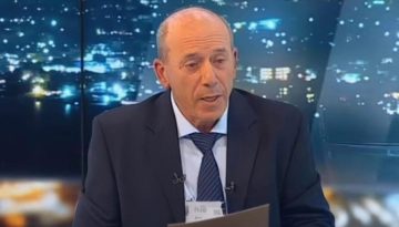 Ο Βασίλης Κοκοτσάκης αποχώρησε από το κόμμα Καρυστιανού: Το κίνημα έγινε  προσωπικό πολιτικό εγχείρημα  | Lykavitos.gr