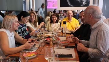 Μαρία Καρυστιανού: Ορέγεται σε πρώτη φάση την τρίτη θέση του ΠΑΣΟΚ – Η στρατηγική για να πείσει αναποφάσιστους και απογοη