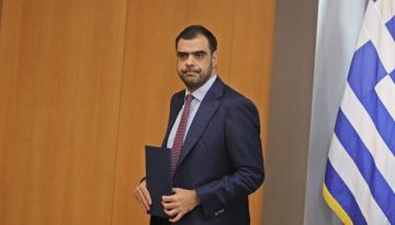 Μαρινάκης: Τέλος στην ομηρία των περιφερειακών καναλιών – Έρχεται οριστική αδειοδότηση μετά από 28 χρόνια