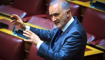 “Γρίφος” Σαλμά για κόμμα Σαμαρά: Αφήνει όλα τα ενδεχόμενα ανοιχτά και δηλώνει ότι θέλει να “μετακομίσει” εκλογικά από την Αιτωλοακαρνανία στην Αττική