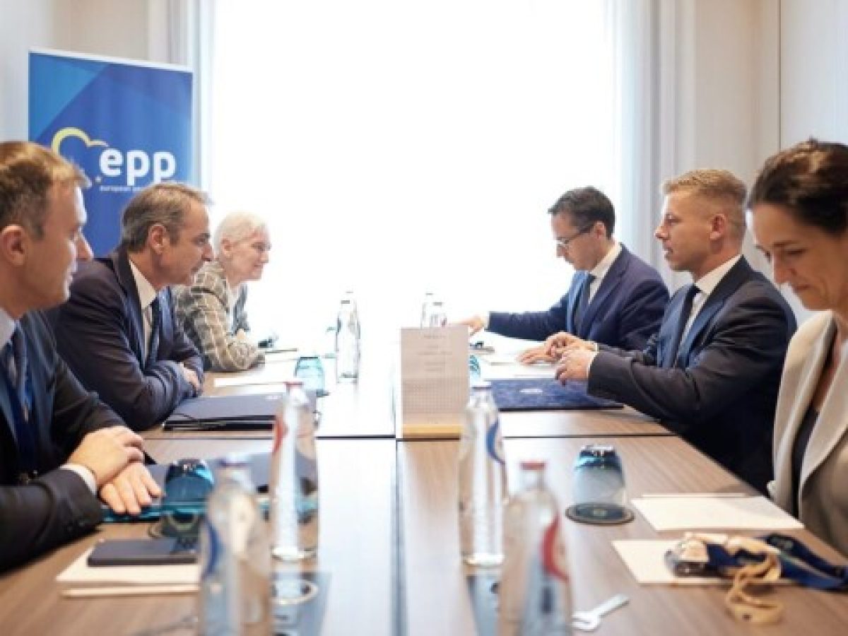 Νέα σελίδα στις σχέσεις Ελλάδας και Ουγγαρίας: Συνάντηση Μητσοτάκη με τον διάδοχο του Όρμπαν