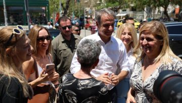 Μητσοτάκης σε πολίτες: «Σας θέλουμε σε απόλυτη κινητοποίηση, να φορτίσετε μπαταρίες το καλοκαίρι» (Videos & Photos) | Lykavitos.gr
