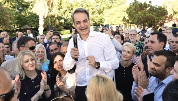 Εκλογές: Οι δύσκολες περιφέρειες και οι στοχευμένες περιοδείες