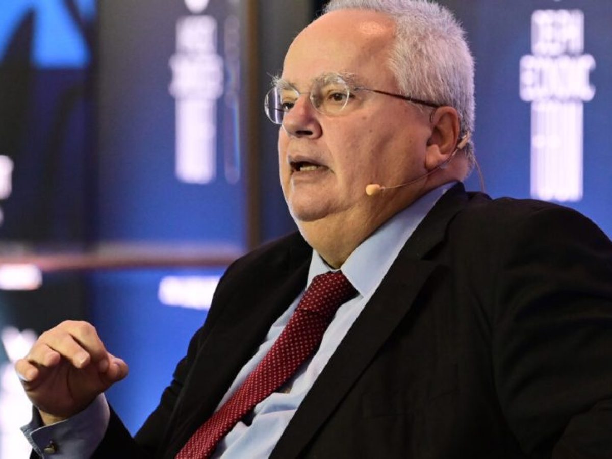 Ο Νίκος Κοτζιάς και η δημιουργία προοδευτικού πόλου