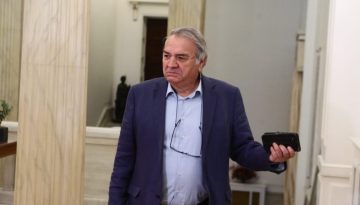 ΠΑΣΟΚ κατά ΕΛΑΣ για δήλωση Μπίστη: «Είναι επίσημη θέση ότι δεν πρέπει να προχωρήσει το καλώδιο Ελλάδας – Κύπρου;» 
