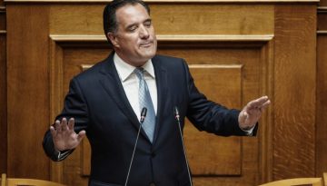 Γεωργιάδης: «Οι Δημοκράτες έδιωξαν την Τζάκρη γιατί έχει συμφωνήσει να πάει στο ΠΑΣΟΚ» – The Press Project – Ειδήσεις, Αναλύσεις, Ραδιόφωνο, Τηλεόραση