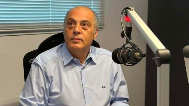 o-kiriakos-velopoulos-live-sta