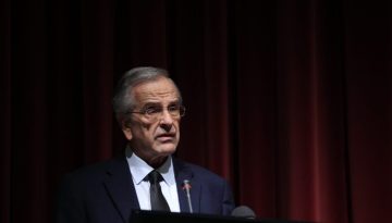 Ο Σαμαράς επιστρέφει με παρέμβαση από την Κρήτη: Νέο κόμμα και εθνικά θέματα στο επίκεντρο