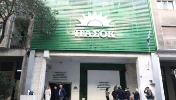 Αιχμηρή απάντηση ΠΑΣΟΚ σε Μπίστη: “Είναι επίσημη θέση του κόμματος ΕΛΑΣ ότι δεν πρέπει να προχωρήσει το καλώδιο Ελλάδας-Κύπρου;”