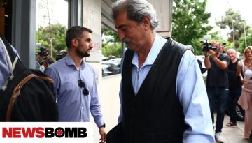 Πολάκης: «Τα ιστορικά κόμματα δεν καταργούνται με ατομικές αποφάσεις»