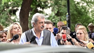 Πολάκης: Τα ιστορικά κόμματα δεν καταργούνται με ατομικές αποφάσεις