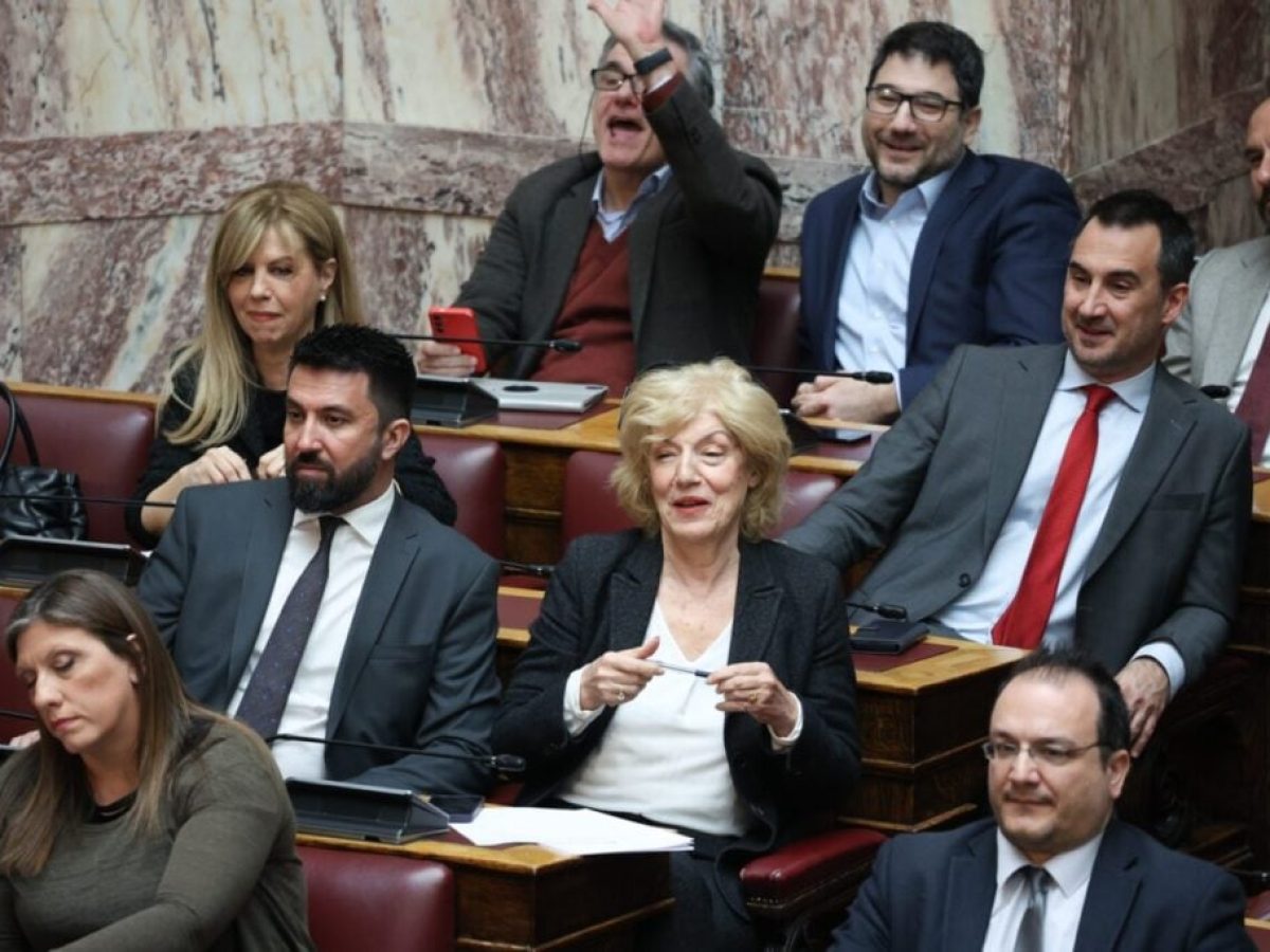 Πρωτόγνωρη κατάσταση στη Βουλή: Η νέα αριθμητική μετά τη διάλυση της Νέας Αριστεράς