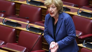 Σία Αναγνωστοπούλου για διάλυση Κ.Ο. ΝΕΑΡ: «Παραμένω βουλεύτρια της ΝΕΑΡ, φυσικά ανεξάρτητη» – «Αποτύχαμε πολιτικά»