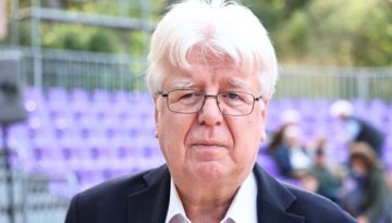 Πρωτοφανής δήλωση Σιακαντάρη: Ζητάει αυτοδιάλυση ΠΑΣΟΚ και ΣΥΡΙΖΑ για χάρη του Τσίπρα – “Έχουν τελειώσει πολιτικά”