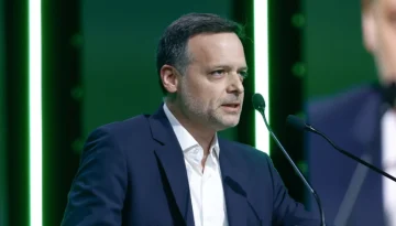 Συμπόρευση ΠΑΣΟΚ με την ΕΛ.Α.Σ του Τσίπρα σε ενδεχόμενες επαναληπτικές εκλογές προτείνει ο Δούκας, αφήνει ανοιχτό και το