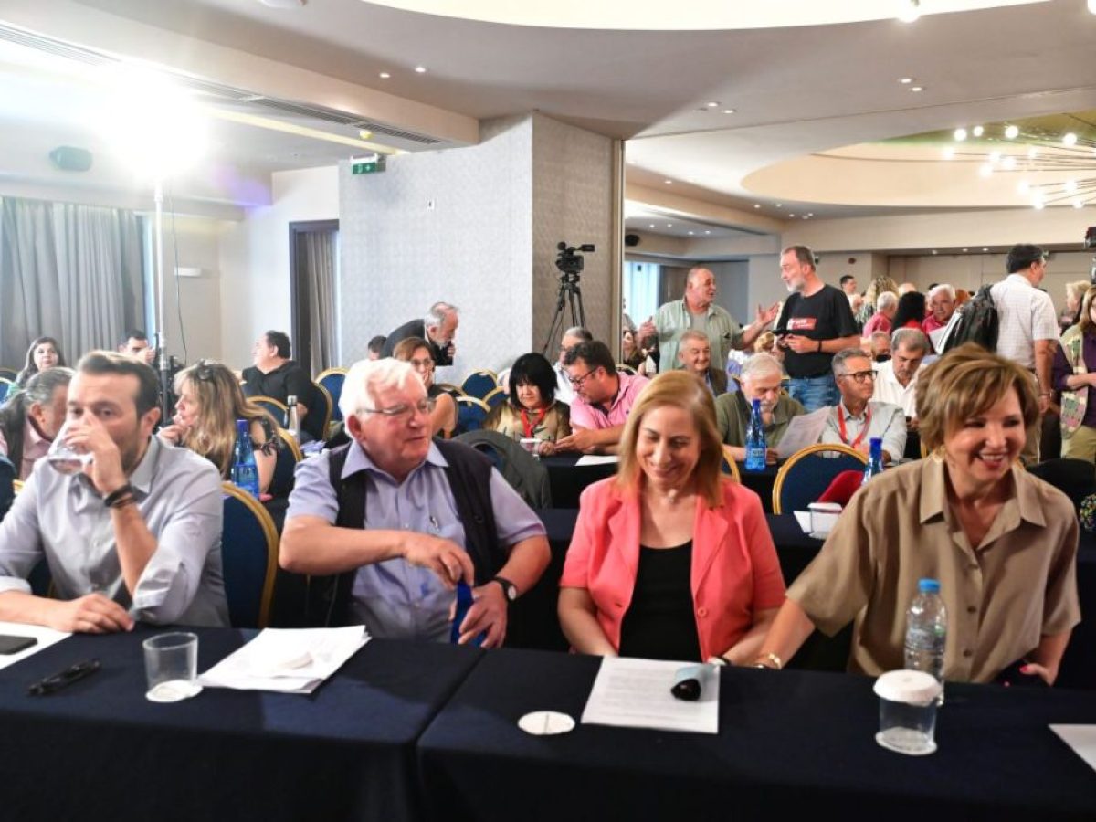 &Sigma;&Upsilon;&Rho;&Iota;&Zeta;&Alpha;: &Eta; &pi;&iota;&omicron; &kappa;&rho;ί&sigma;&iota;&mu;&eta; &Kappa;&epsilon;&nu;&tau;&rho;&iota;&kappa;ή &Epsilon;&pi;&iota;&tau;&rho;&omicron;&pi;ή &ndash; &Alpha;&upsilon;&tau;ό&nu;&omicron;&mu;&eta; &pi;&omicron;&rho;&epsilon;ί&alpha; ή &sigma;ύ&mu;&pi;&lambda;&epsilon;&upsilon;&sigma;&eta; &mu;&epsilon; &Tau;&sigma;ί&pi;&rho;&alpha;;