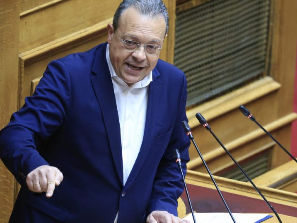 &Sigma;&Upsilon;&Rho;&Iota;&Zeta;&Alpha;: &Sigma;ή&mu;&epsilon;&rho;&alpha; &eta; &kappa;&rho;ί&sigma;&iota;&mu;&eta; &sigma;&upsilon;&nu;&epsilon;&delta;&rho;ί&alpha;&sigma;&eta; &gamma;&iota;&alpha; &tau;&eta; &sigma;&upsilon;&mu;&pi;ό&rho;&epsilon;&upsilon;&sigma;&eta; &mu;&epsilon; &tau;&omicron;&nu; &Alpha;&lambda;έ&xi;&eta; &Tau;&sigma;ί&pi;&rho;&alpha;