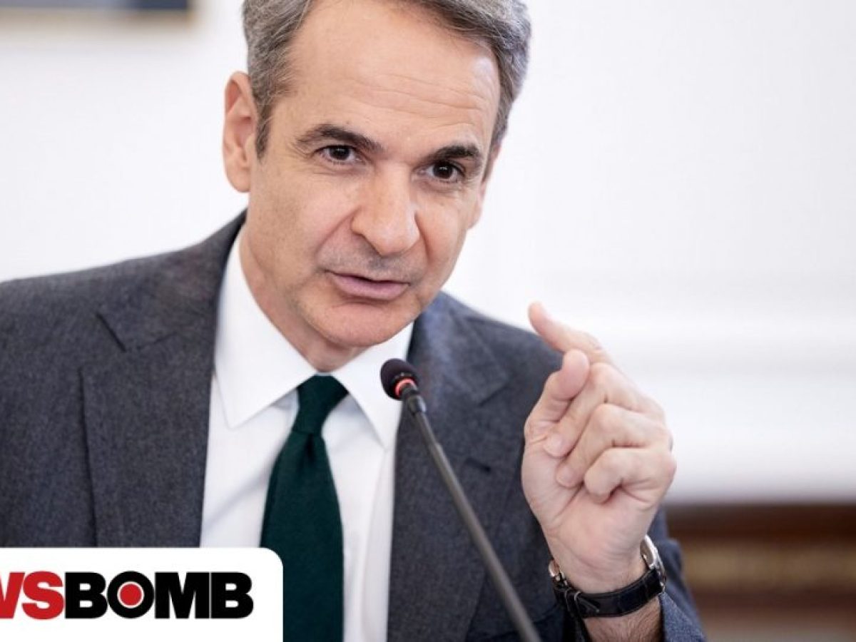 &Sigma;&tau;&alpha;&theta;&epsilon;&rho;ό&tau;&eta;&tau;&alpha; ή &pi;&omicron;&lambda;&iota;&tau;&iota;&kappa;ή &Beta;&alpha;&beta;έ&lambda;; &ndash; &Eta; &gamma;&rho;&alpha;&mu;&mu;ή &tau;&omicron;&upsilon; &Mu;&alpha;&xi;ί&mu;&omicron;&upsilon; &alpha;&pi;έ&nu;&alpha;&nu;&tau;&iota; &sigma;&tau;&eta; &delta;&iota;ά&sigma;&pi;&alpha;&sigma;&eta; &tau;&omicron;&upsilon; &pi;&omicron;&lambda;&iota;&tau;&iota;&kappa;&omicron;ύ &sigma;&kappa;&eta;&nu;&iota;&kappa;&omicron;ύ