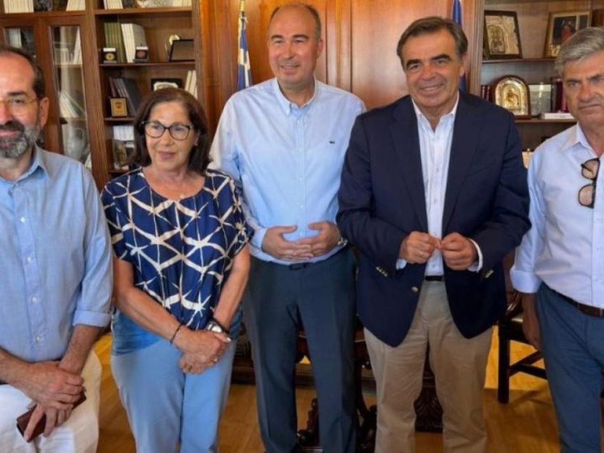 Κλιμάκιο της Νέας Δημοκρατίας επισκέφτηκε την Κορινθία (Photos) | Lykavitos.gr