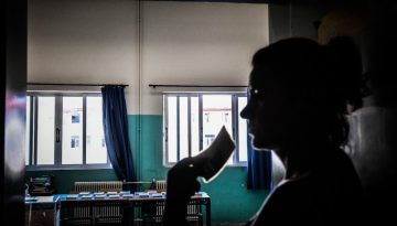 Τα ψιλά γράμματα των δημοσκοπήσεων