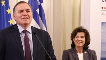 Ταμπαρό: Ελλάδα και Γαλλία έχουν συμπληρωματικό ρόλο σε ναυτιλία και μεταφορές