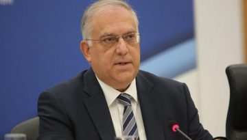 Θεοδωρικάκος: Σε δημόσια διαβούλευση το νομοσχέδιο για την καταναλωτική πίστη – Να το ξανασκεφτεί πάρα πολύ για νέο κόμμα