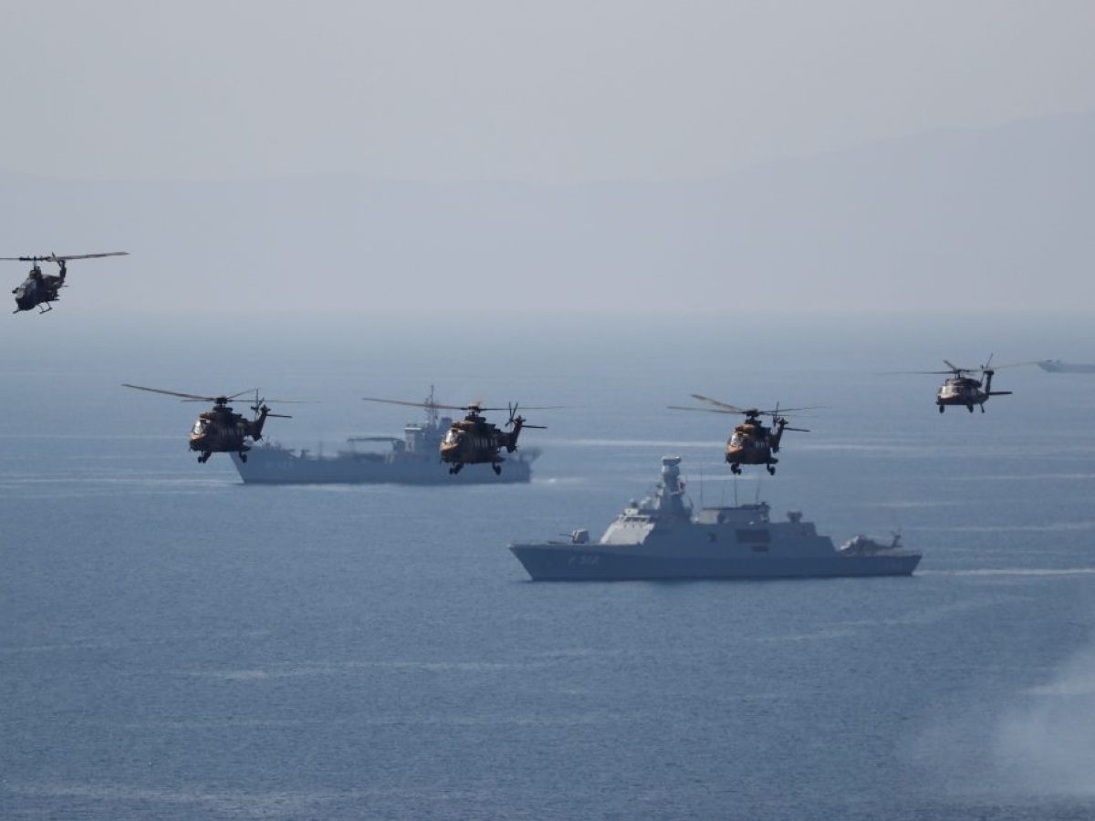 &Tau;&omicron;&upsilon;&rho;&kappa;ί&alpha;: &Alpha;&nu;&alpha;&beta;ά&lambda;&lambda;&epsilon;&tau;&alpha;&iota; &gamma;&iota;&alpha; &tau;&omicron;&nu; &Omicron;&kappa;&tau;ώ&beta;&rho;&iota;&omicron; &eta; &psi;ή&phi;&iota;&sigma;&eta; &tau;&omicron;&upsilon; &nu;ό&mu;&omicron;&upsilon; &gamma;&iota;&alpha; &tau;&eta;&nu; &laquo;&Gamma;&alpha;&lambda;ά&zeta;&iota;&alpha; &Pi;&alpha;&tau;&rho;ί&delta;&alpha;&raquo; &ndash; &Sigma;&upsilon;&nu;&epsilon;&chi;ί&zeta;&omicron;&nu;&tau;&alpha;&iota; &omicron;&iota; &pi;&rho;&omicron;&kappa;&lambda;ή&sigma;&epsilon;&iota;&sigmaf; &sigma;&tau;&omicron; &Alpha;&iota;&gamma;&alpha;ί