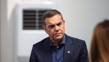 Οι όροι που έθεσε ο Αλέξης Τσίπρας στους νυν βουλευτές του ΣΥΡΙΖΑ | ΤΟ ΒΗΜΑ