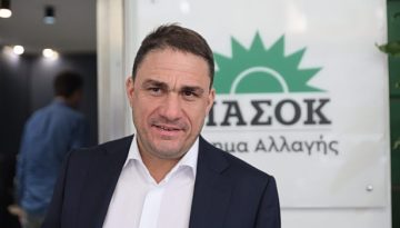 Τσουκαλάς: Η χώρα δεν έχει την πολυτέλεια να αναμένει τη διαμόρφωση θέσεων – Απέναντι στη ΝΔ υπάρχει το ΠΑΣΟΚ με κυβερνητ