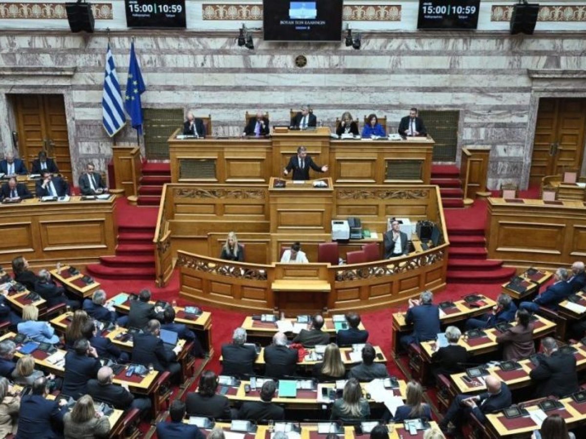 Εκλογικός πυρετός και εσωκομματικές ρωγμές: η μάχη των καλπών ξεκίνησε πριν στηθούν οι κάλπες | Pagenews.gr