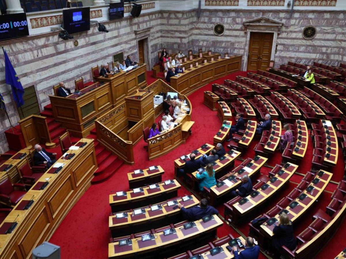 EL – Qatargate-Αβραμόπουλος: Τα 3 αδικήματα που περιλαμβάνονται στη δικογραφία