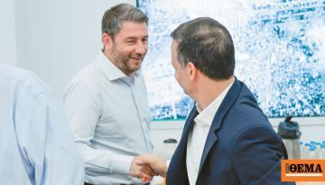 «Βουβή» αμφισβήτηση στο ΠΑΣΟΚ μετά τη βουτιά στα γκάλοπ: Η παραλίγο ρήξη με τον Δούκα και τα σενάρια για το βράδυ των εκλ