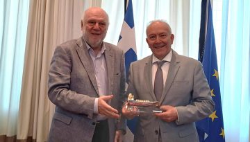 Ξενάγηση του Υφυπουργού Ναυτιλίας και Νησιωτικής Πολιτικής στον Λιμένα Θεσσαλονίκης