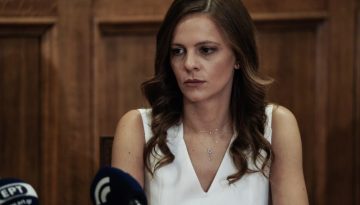 Αχτσιόγλου: «Η παραίτησή μου δε σχετίζεται με το κόμμα Τσίπρα – Δεν έχουμε μιλήσει από το 2023»