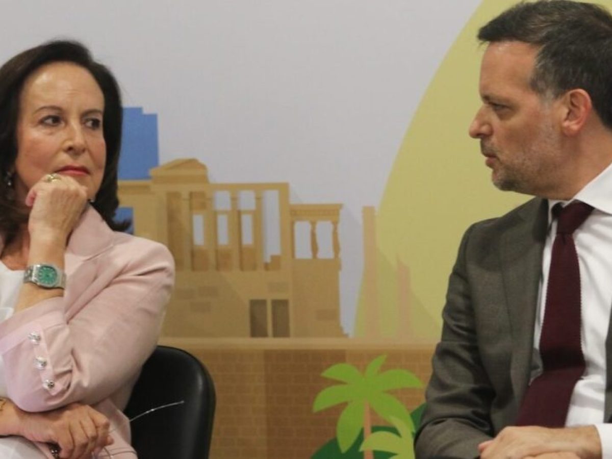Απάντηση της Διαμαντοπούλου στον Δούκα: «Το ΠΑΣΟΚ δεν παρακαλεί κανέναν για συνεργασίες»