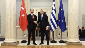 Από τη Σόφια στο Βελιγράδι: Η βαλκανική περιοδεία Γεραπετρίτη και τα ανοιχτά μέτωπα
