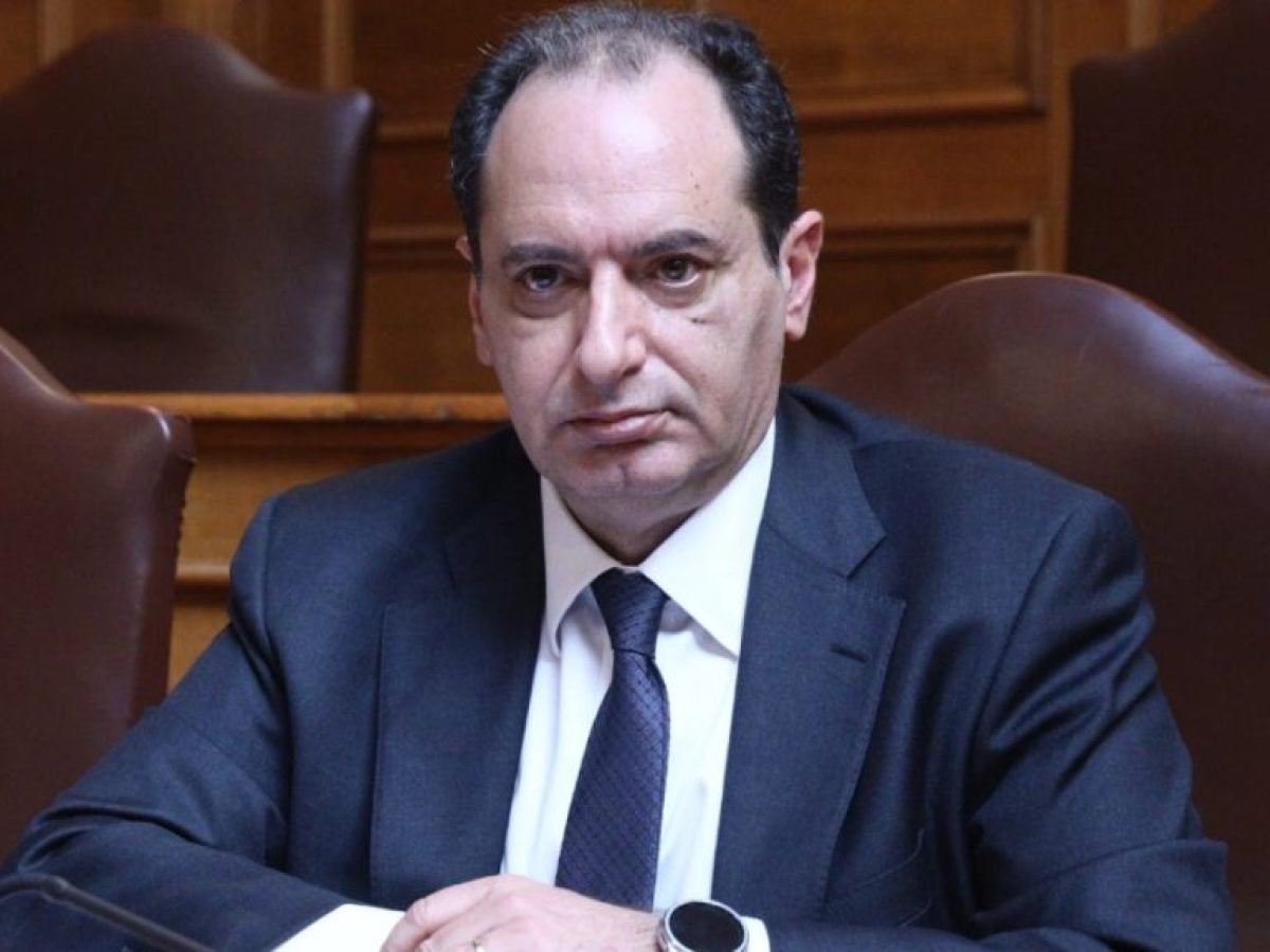 Επιστολή Σπίρτζη: Δεν αποδέχεται την έδρα μετά την παραίτηση Καραμέρου